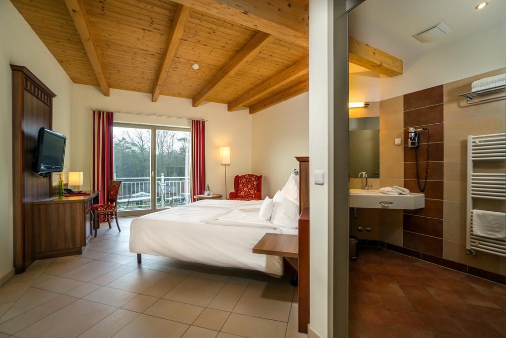 Waldhotel غرال موريتز المظهر الخارجي الصورة